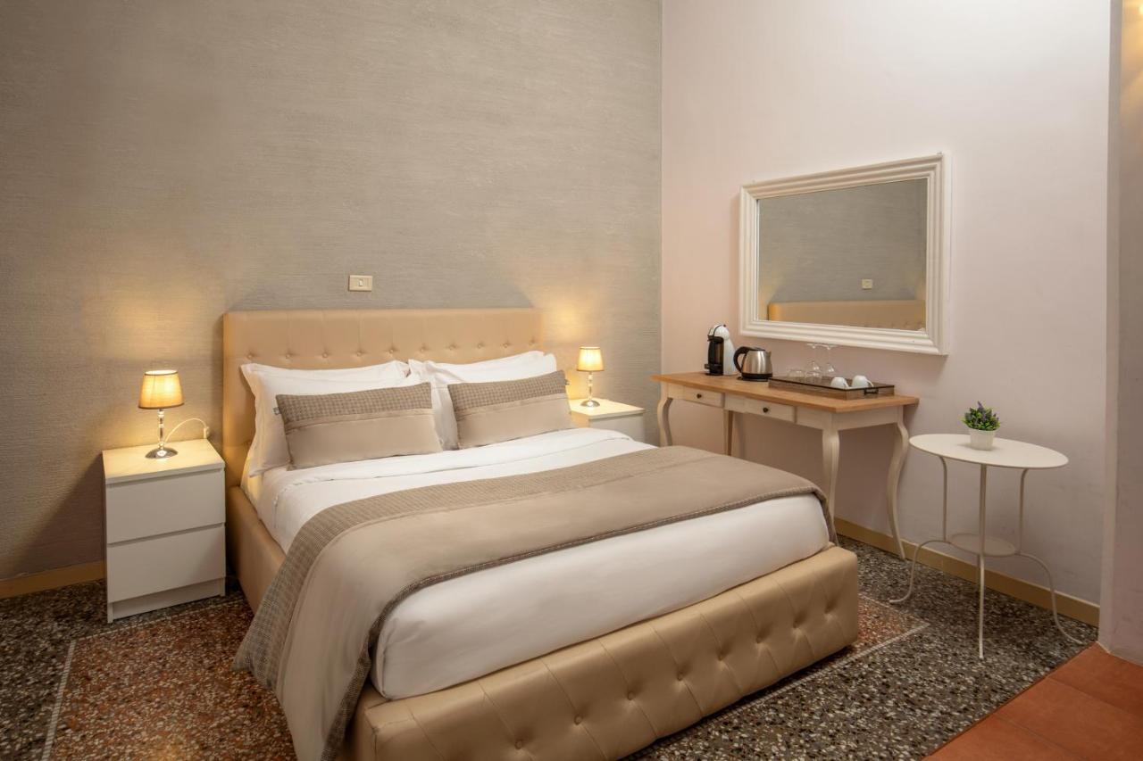 Baldassini Suites ローマ エクステリア 写真