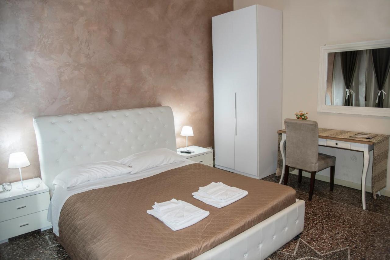 Baldassini Suites ローマ エクステリア 写真