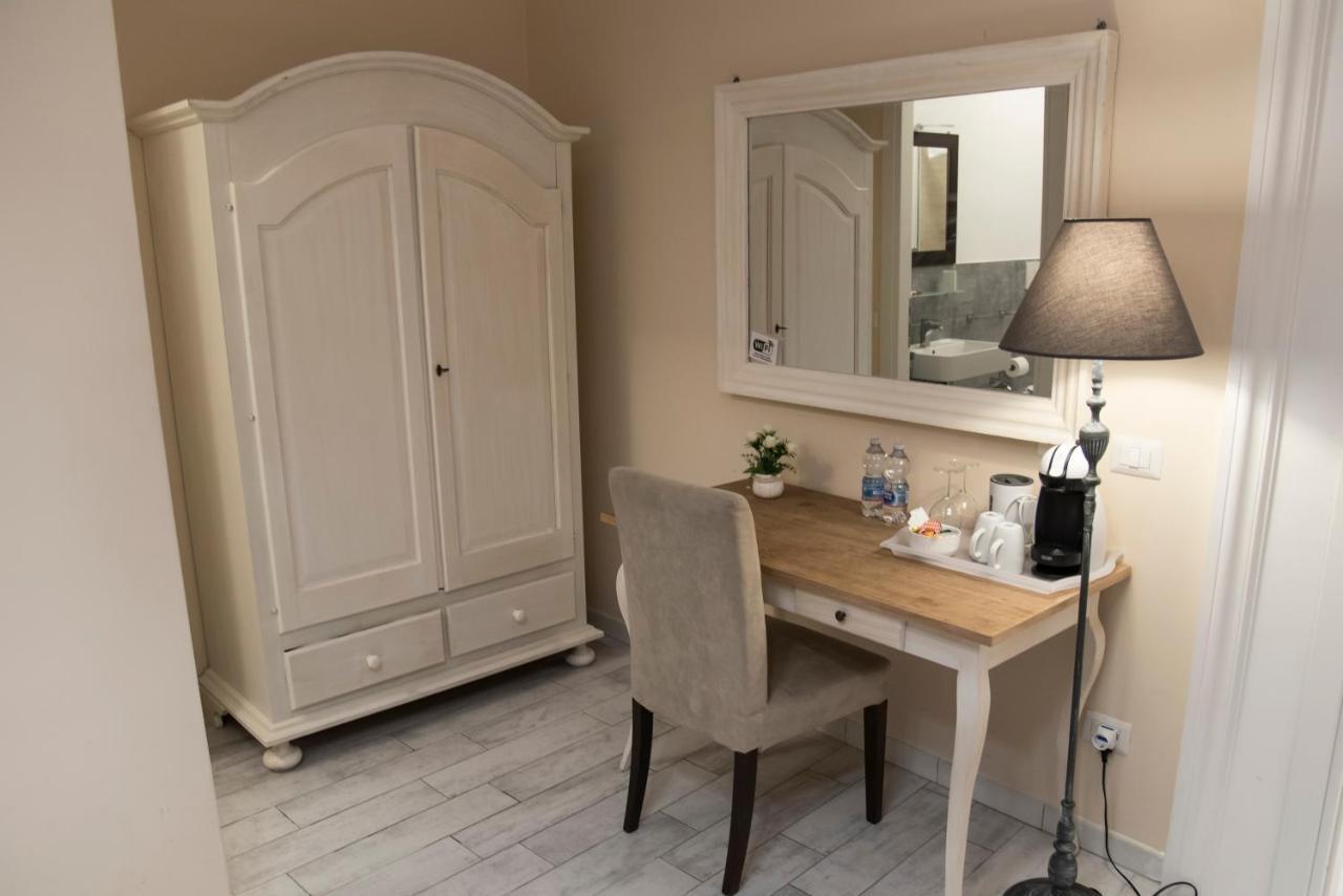 Baldassini Suites ローマ エクステリア 写真